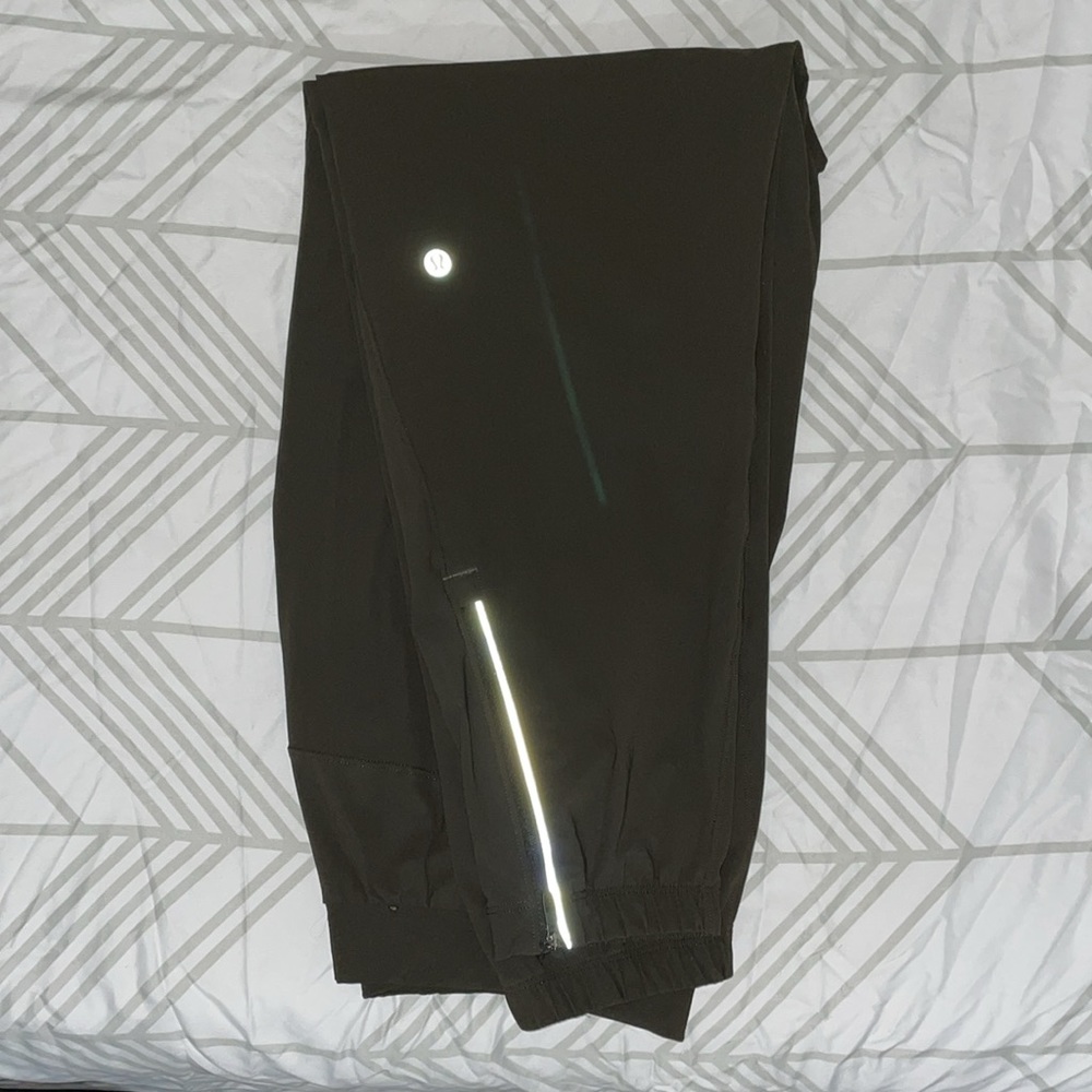 Lululemon Surge Jogger Shorter